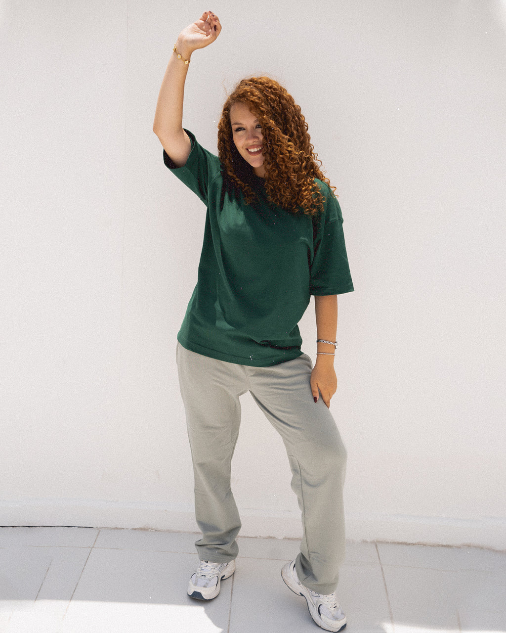 Title: Urban Style Outfit Set – Green T-Shirt & Grey Pants