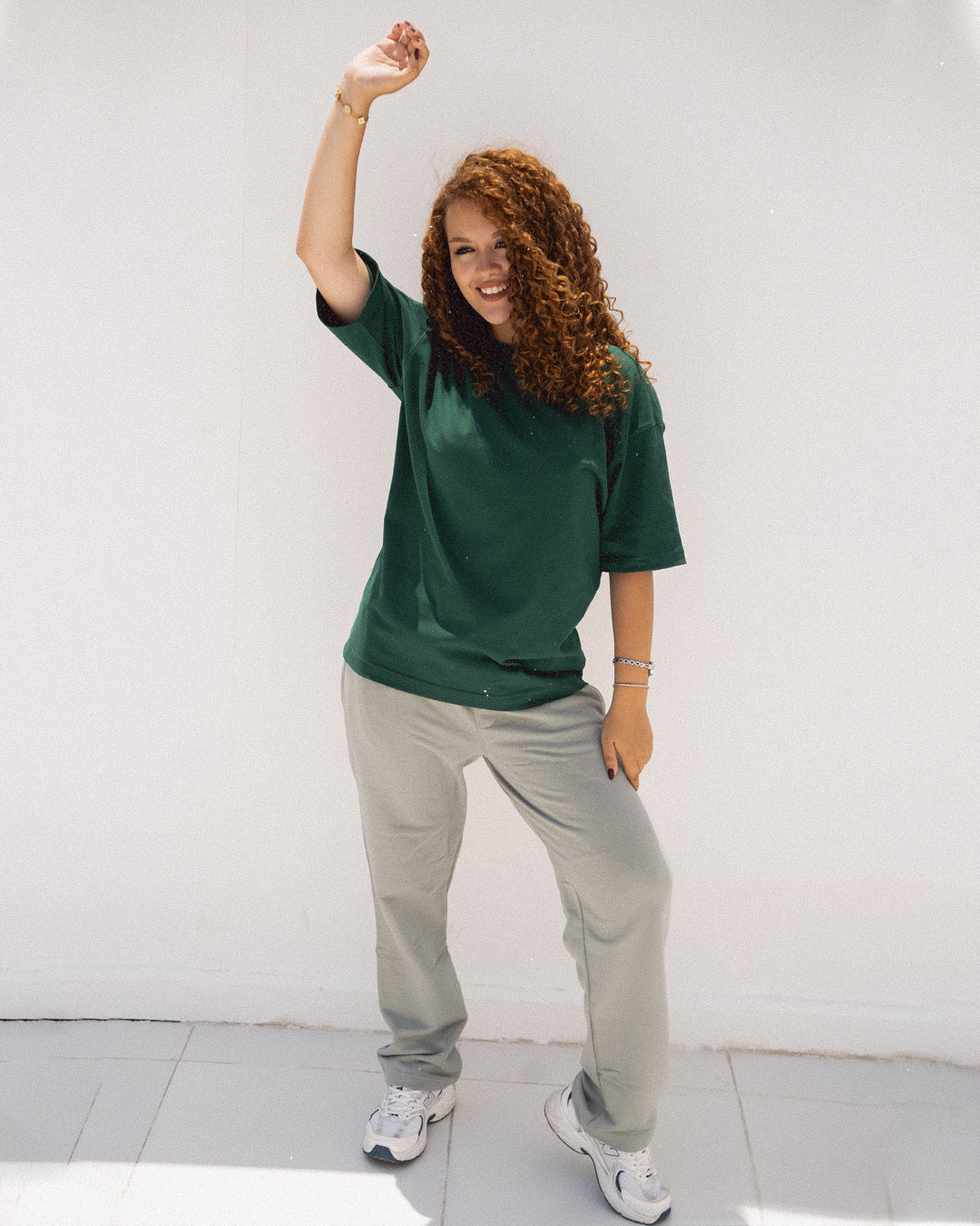 Title: Urban Style Outfit Set – Green T-Shirt & Grey Pants