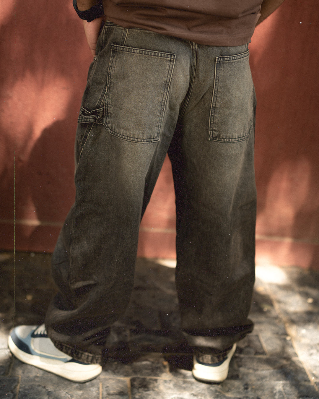 DRIZZ Wide-Leg Cargo Jeans Gray